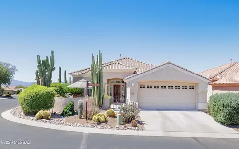 5069 W Desert Eagle Cir, Marana, AZ 85658