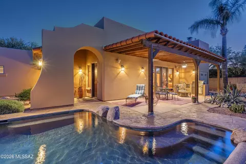 4970 E Garrison Ct, Tucson, AZ 85712