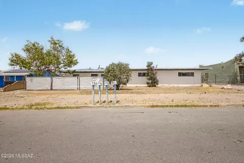 138 W District St, Tucson, AZ 85714