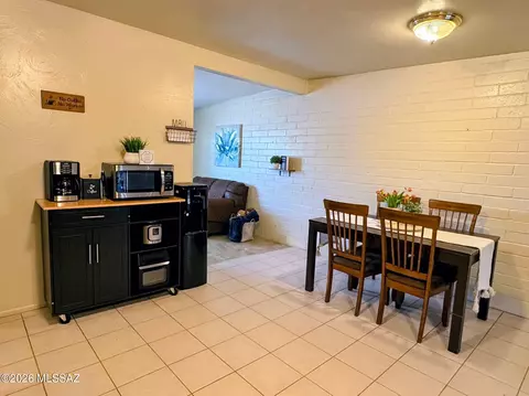 Dining - 7477 E Desert Spring Dr, Tucson, AZ 85730 photo 1 of 1