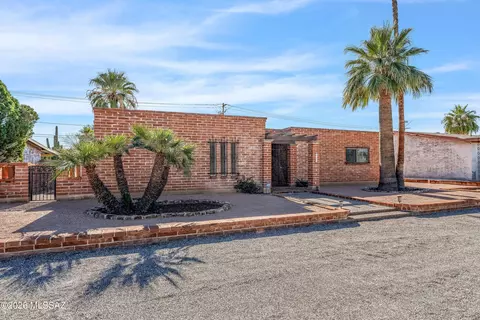 5312 E Hawthorne St, Tucson, AZ 85711