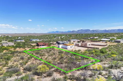 965 N Blue Slate Dr, Vail, AZ 85641