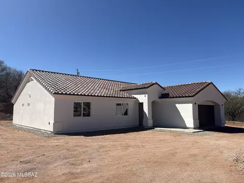 167 Entrada Ct, Rio Rico, AZ 85648