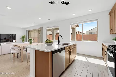 Kitchen - 13982 E Lagomorpha Pl, Vail, AZ 85641 photo 3 of 4