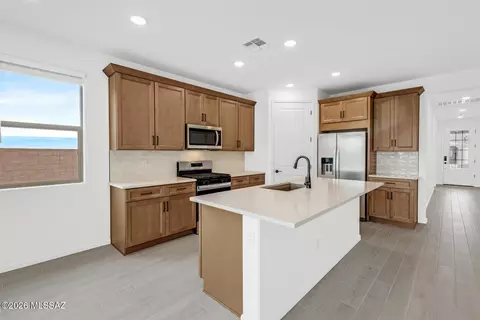 13952 E Lagomorpha Pl, Vail, AZ 85641