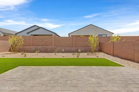 Exterior - 13962 E Lagomorpha Pl, Vail, AZ 85641 photo 3 of 7