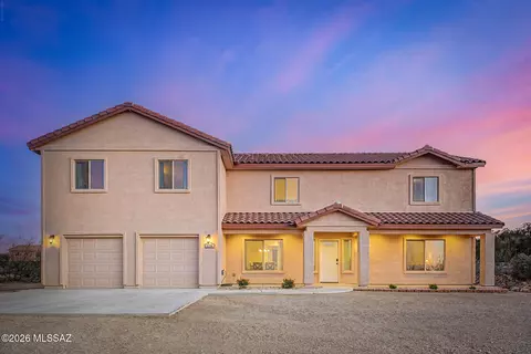 Exterior - 3730 E Tapia Dr, Vail, AZ 85641 photo 2 of 12