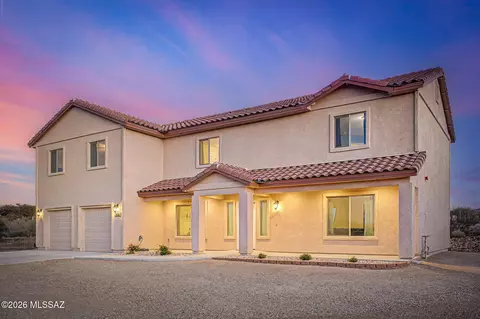 Exterior - 3730 E Tapia Dr, Vail, AZ 85641 photo 4 of 12