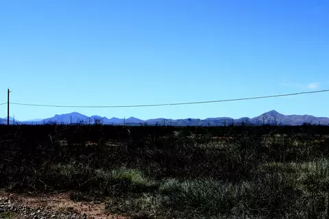 66 NW Acres Nw West Point Rd, Douglas, AZ 85607