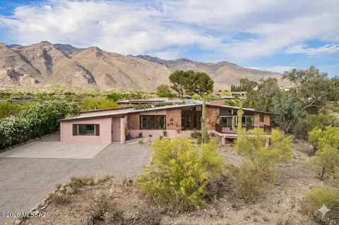 5965 N Placita Esquina, Tucson, AZ 85718