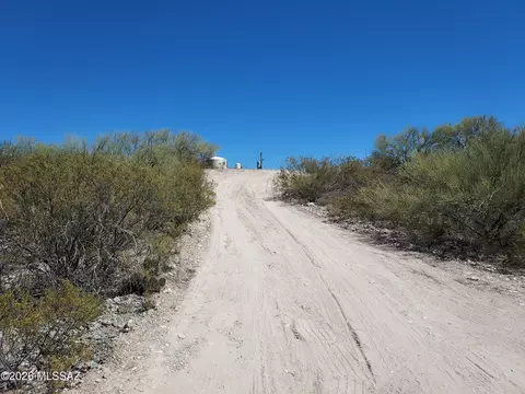 14770 E Blue Lava Trl, Vail, AZ 85641