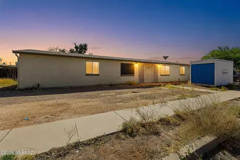2039 S Sahuara Ave, Tucson, AZ 85711