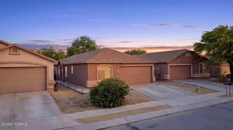 7816 S Baja Stone Ave, Tucson, AZ 85756