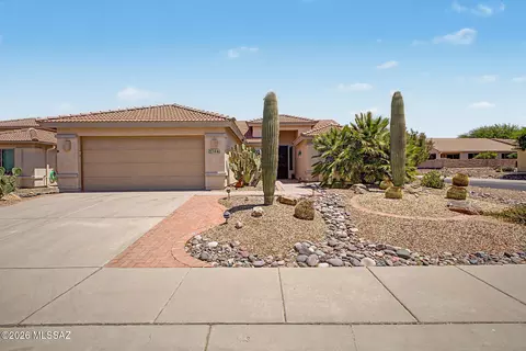1440 N Goldeneye Way, Green Valley, AZ 85614