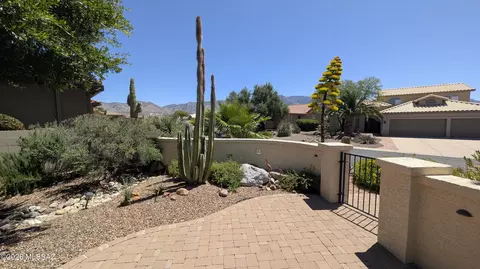 62928 E Harmony Dr, Tucson, AZ 85739