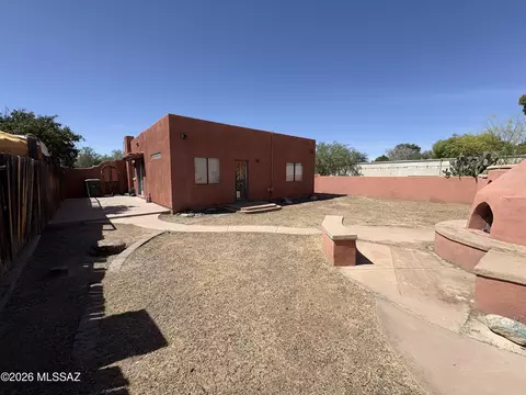 Exterior - 1311 E Spring St, Tucson, AZ 85719 photo 11 of 14