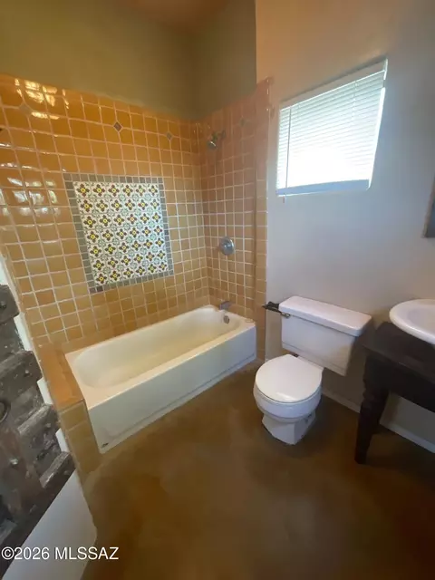 Bath - 1311 E Spring St, Tucson, AZ 85719 photo 4 of 4