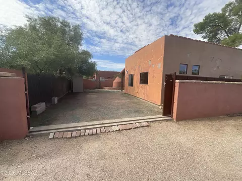 Exterior - 1311 E Spring St, Tucson, AZ 85719 photo 13 of 14