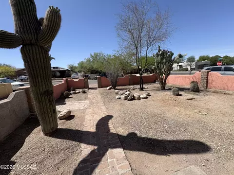 Exterior - 1311 E Spring St, Tucson, AZ 85719 photo 4 of 14