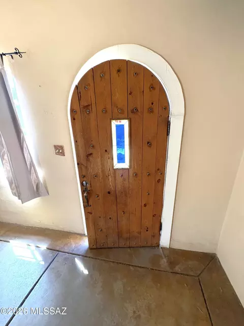 Entry Way - 1311 E Spring St, Tucson, AZ 85719 photo 2 of 3