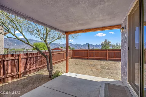 15751 N Twin Lakes Dr, Tucson, AZ 85739
