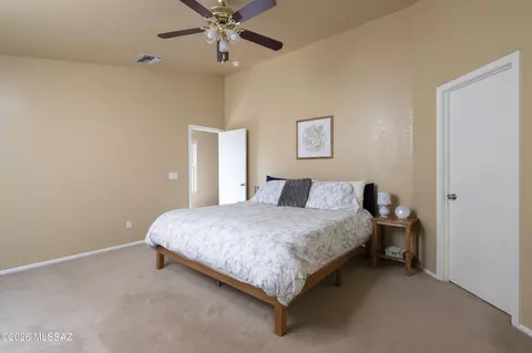 Bedroom - 9177 E Ironbark St, Tucson, AZ 85747 photo 1 of 4