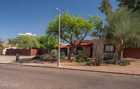 4318 E Whitman St, Tucson, AZ 85711