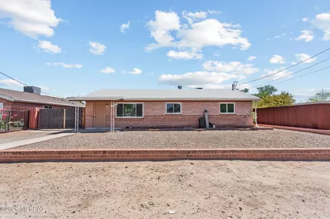 918 E Roger Rd, Tucson, AZ 85719