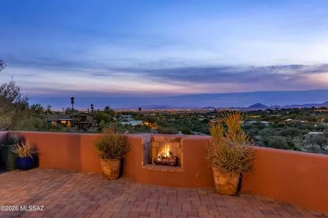 5701 E Paseo Caborca, Tucson, AZ 85750