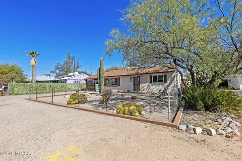 Exterior - 4913 E Baker St, Tucson, AZ 85711 photo 6 of 6