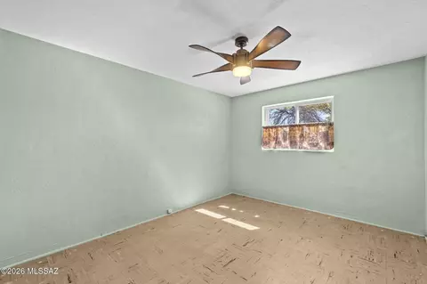 Bedroom - 4913 E Baker St, Tucson, AZ 85711 photo 4 of 4