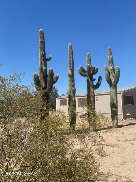 6251 N Blue Blvd, Tucson, AZ 85743
