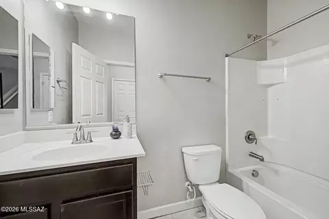 Bath - 12135 E Becker Dr, Vail, AZ 85641 photo 1 of 3
