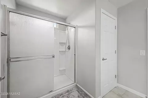 Bath - 12135 E Becker Dr, Vail, AZ 85641 photo 3 of 3