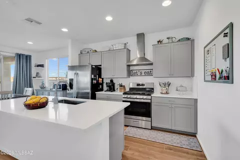 10266 S Moonlit Riverwalk Trl, Vail, AZ 85641