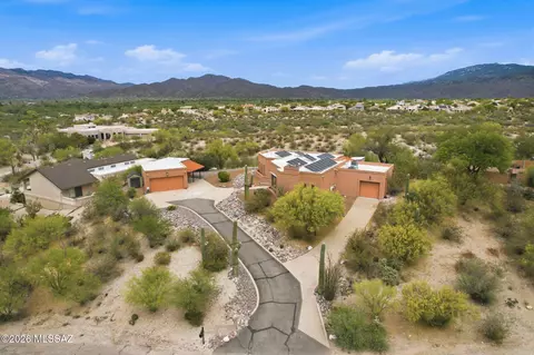 770 N Lazy J Way, Tucson, AZ 85748
