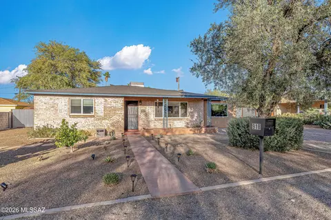 918 N Montezuma Ave, Tucson, AZ 85711