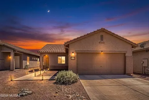 21163 E Treasure Rd, Red Rock, AZ 85145