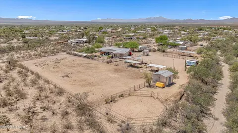 9500 W Sky Blue Dr, Tucson, AZ 85735