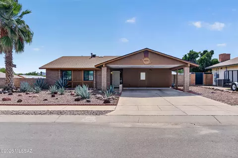 3201 W New Day Ter, Tucson, AZ 85741