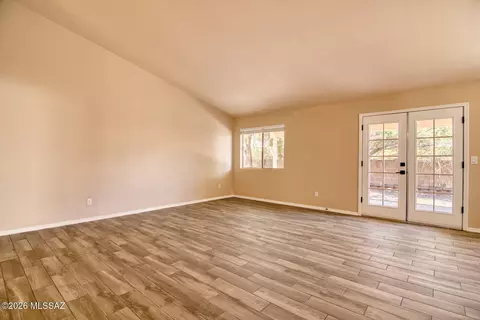 Living - 9600 E Paseo San Rosendo, Tucson, AZ 85747 photo 3 of 6