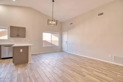 Living - 9600 E Paseo San Rosendo, Tucson, AZ 85747 photo 2 of 6
