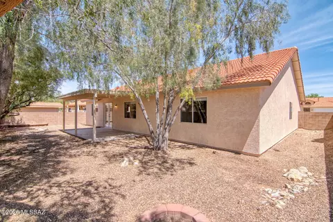 Exterior - 9600 E Paseo San Rosendo, Tucson, AZ 85747 photo 4 of 7