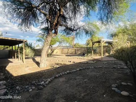 Exterior - 5018 E 18th St, Tucson, AZ 85711 photo 1 of 3