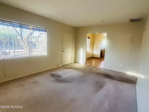 Living - 5018 E 18th St, Tucson, AZ 85711 photo 1 of 3