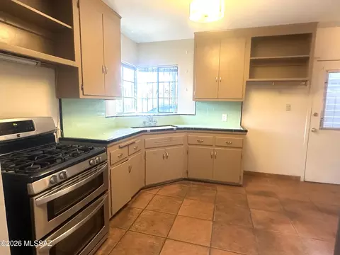 Kitchen - 5018 E 18th St, Tucson, AZ 85711 photo 1 of 1