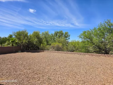 Exterior - 13530 E Hampden Green Way, Vail, AZ 85641 photo 2 of 3
