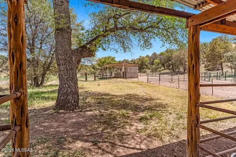 Exterior - 277 290 Canelo Rd, Elgin, AZ 85611 photo 9 of 13