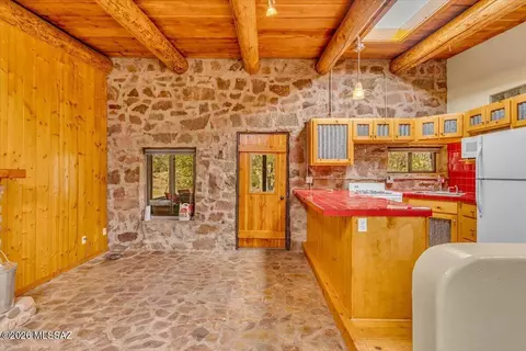 Kitchen - 277 290 Canelo Rd, Elgin, AZ 85611 photo 3 of 3