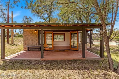 Exterior - 277 290 Canelo Rd, Elgin, AZ 85611 photo 7 of 13